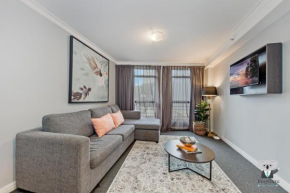 KOZYGURU SYDNEY CBD AMAZING 2 BED NHA653-302, Sydney